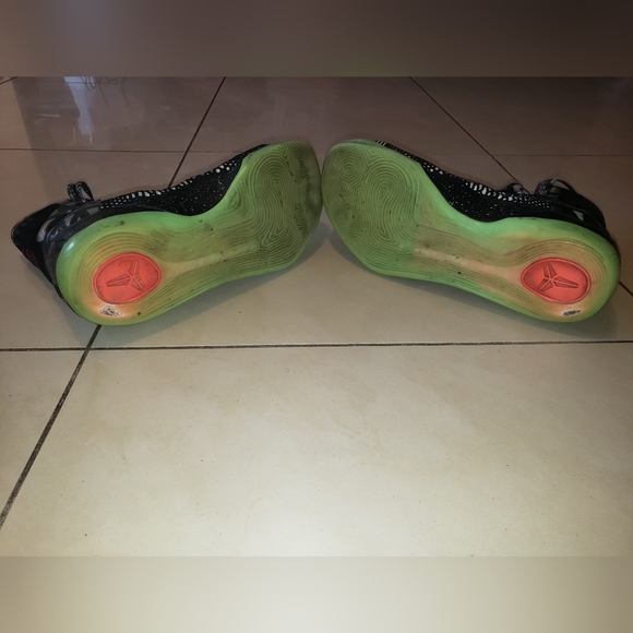 Kobe 9 elite high black grey gold swoosh - Picture 2 of 5